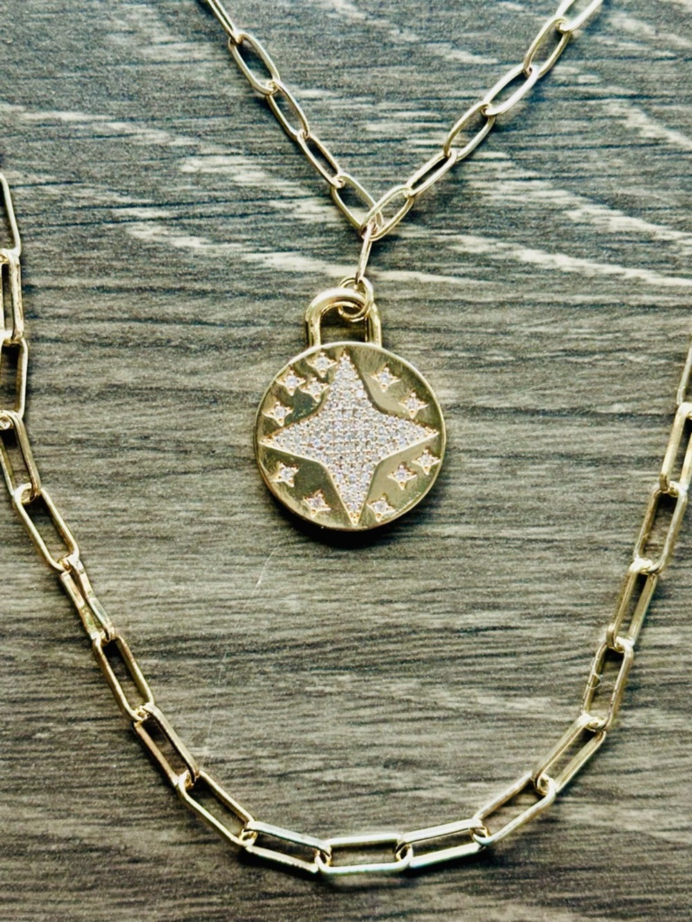 Double Paperclip Chain Star Pendant Necklace - Picture 3 of 4
